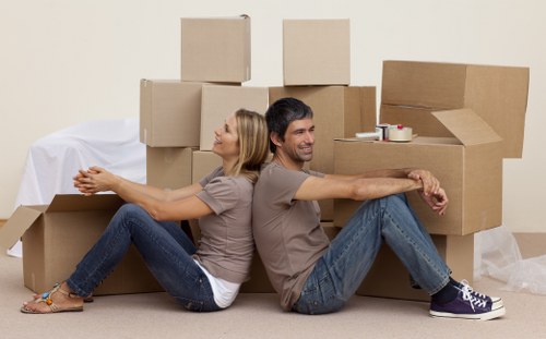 Secure household storage options in Osidge for home belongings