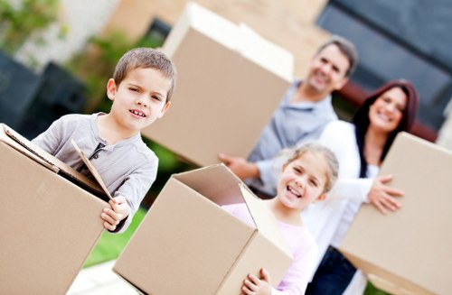 Local self storage options in Osidge for short-term and long-term needs